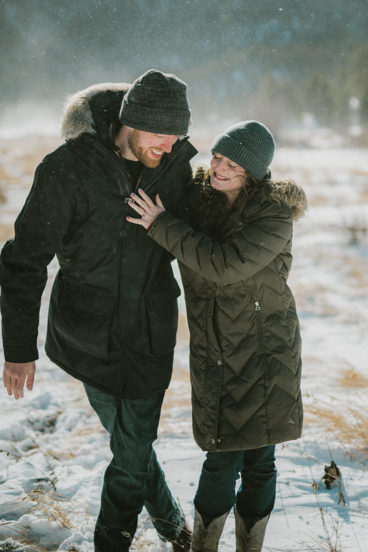 Wintertime RMNP engagement photography shoot